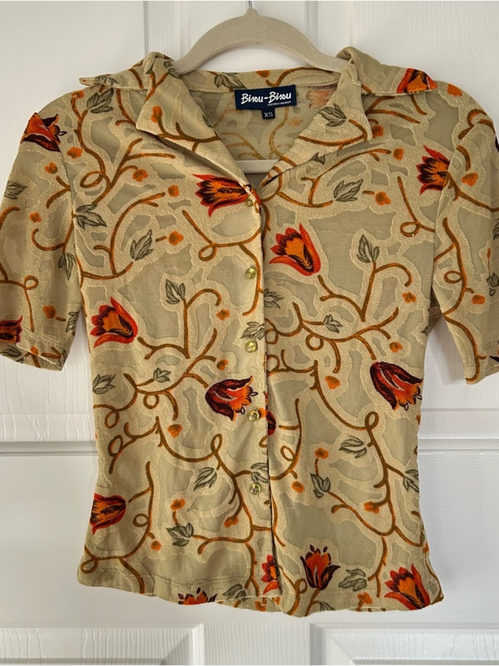 Bisou Bisou Olive Green and Orange Floral Button-Up Top